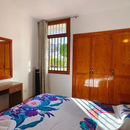 Malibu Park With Ocean View *