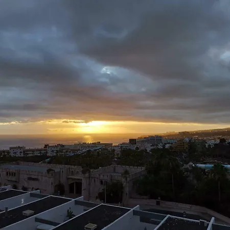 Malibu Park With Ocean View *