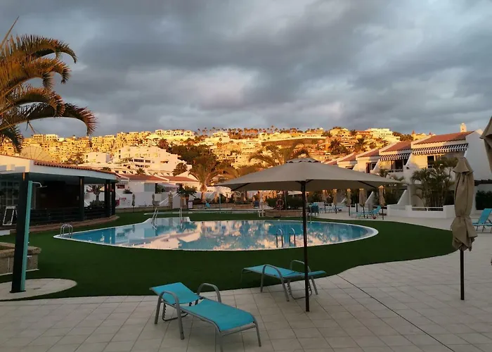 Malibu Park With Ocean View Apartment